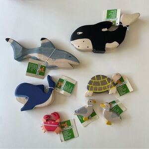 Holztiger Wooden Ocean Animals Toy Bundle 7 Pieces Orca Whale Shark Turtle Crab